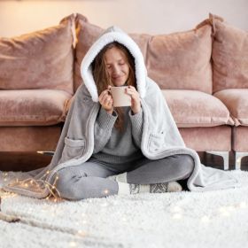 Wearable Heated Blanket - 8 Heating Zones, 3 Temperature Levels, Soft Double-Layer Flannel (59x31in), USB Power Bank Compatible, Machine Washable (Option: Grey)